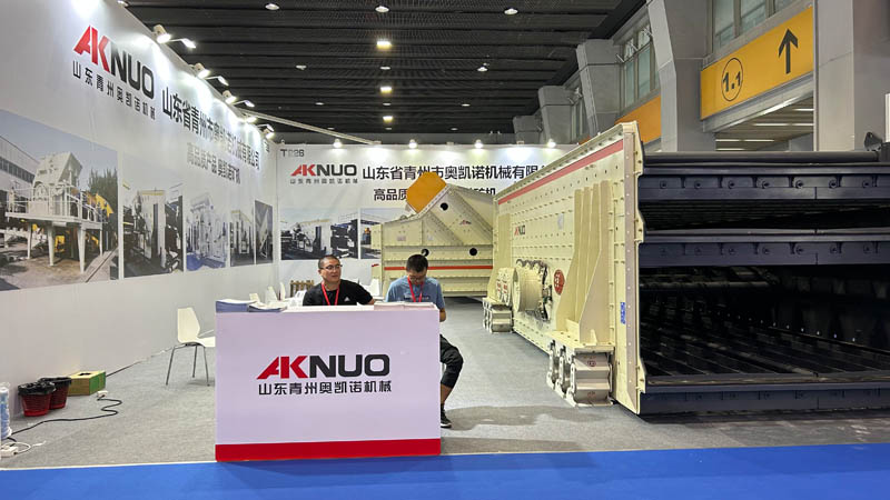 三軸水平篩參展 三軸水平篩參展