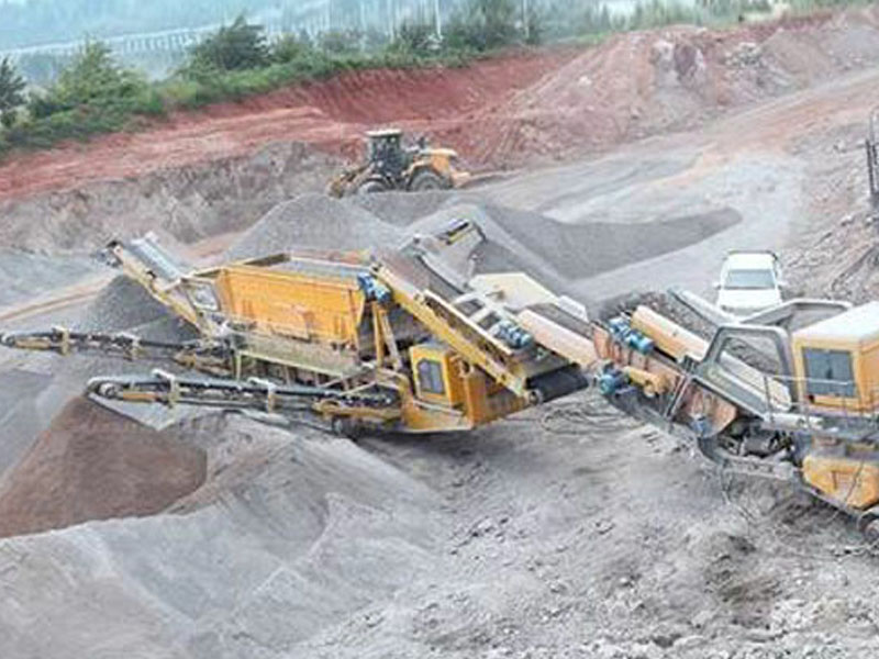 履帶式移動水平篩分站 履帶式移動水平篩分站